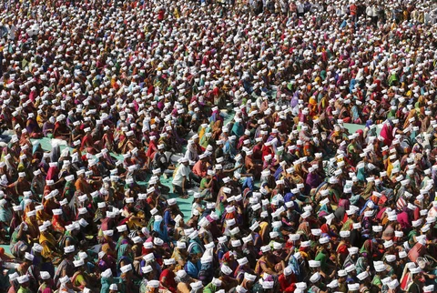 Members of the Patidar community attend a protest rally at Mahesana town in Gujarat, 28 February 2016. (Photo: Reuters)