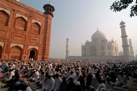 Muslims offer prayers during Eid al-Adha at the Taj
Mahal in Agra. (Photo: Reuters)