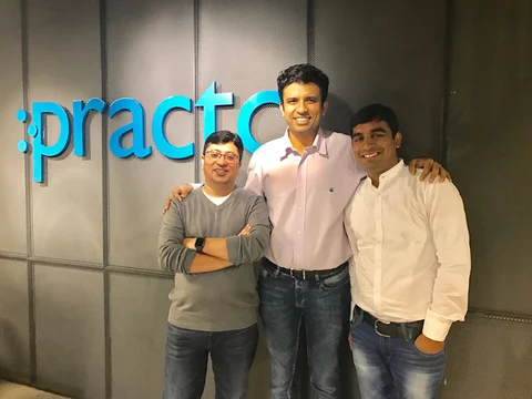 Vamsi Chandra Kasivajjala, Co-Founder & CEO, Enlightiks (left) Shashank ND, Founder of Practo (middle). (Source: Practo)