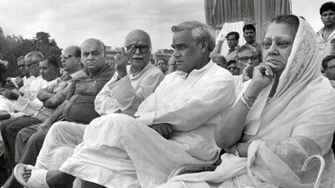 An old photograph of AB Vajpayee (second from right) with his BJP colleagues ML Khurana, LK Advani Khurana, and Vijayaraje Scindia. (Photograph: PIB)