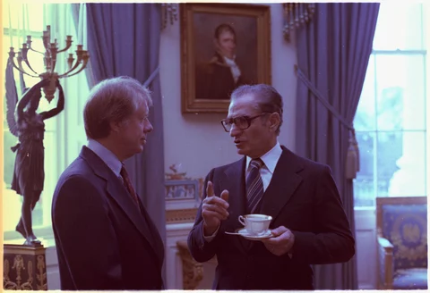 Then U.S. President Jimmy Carter and Mohammad Reza Pahlavi, the Shah of Iran, at the White House in Washington D.C. on November 15, 1977. (Photograph: Wikimedia Commons/U.S. National Archives and Records Administration)