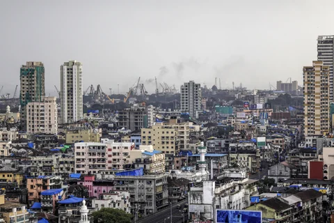 Residential and commercial buildings stand in Mumbai, India. (Photographer: Dhiraj Singh/Bloomberg)
