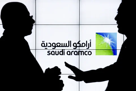 An Aramco logo sits on an electronic display during the 22nd World Petroleum Congress in Istanbul, Turkey, on July 12, 2017. (Photographer: Kostas Tsironis/Bloomberg)