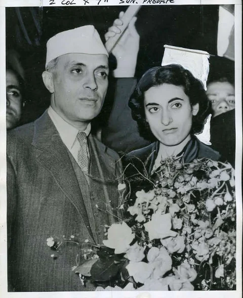 (Photo Courtesy: <a href="https://upload.wikimedia.org/wikipedia/commons/a/a2/Nehru_with_Indira.jpg">Wikimedia Commons</a>)