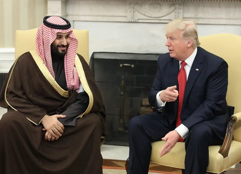 U.S. President Donald Trump, speaks with Mohammed bin Salman, the Kingdom of Saudi Arabia’s crown prince in the Oval Office of the White House in Washington, D.C., U.S. (Photographer: Mark Wilson/Pool via Bloomberg)