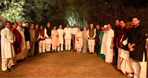 UPA Chairperson Sonia Gandhi hosts a dinner at her residence, for regional political parties, on March 13, 2018. (Photograph: <a href="https://twitter.com/INCIndia">@<b>INCIndia</b></a>/Twitter)
