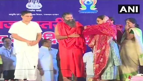 Yoga Day: Prez Kovind Performs Asanas With Suriname Counterpart