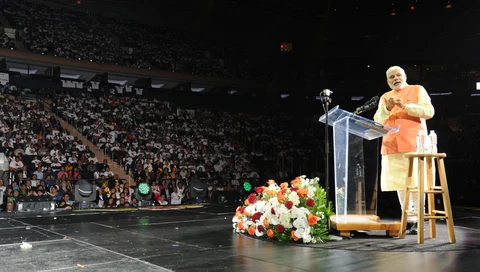 Prime Minister Narendra Modi addressing the Indian Community, at Madison Square Garden, in New York on September 28, 2014. (Photograph: PIB)
