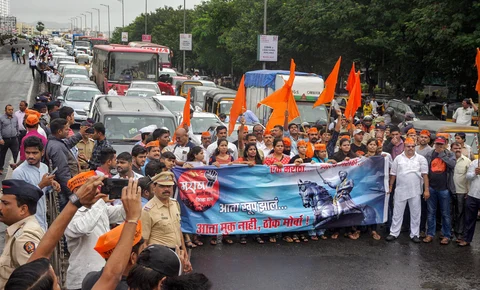 Maratha Kranti Morcha activists stage a protest during their statewide bandh called for reservations in jobs and education, at Kopar Khairane, Navi Mumbai on Wednesday, July 25, 2018. (Source: PTI)