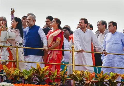 BJP President Amit Shah, Congress President Rahul Gandhi and other dignitaries during the 72nd Independence Day, at the historic Red Fort, in New Delhi (Source: PTI)