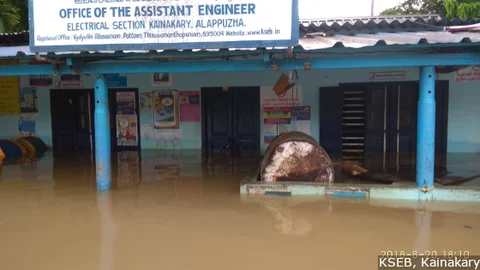 The KSEB office in low-lying Kainakary, a couple of metres from the backwaters, was flooded. The substation was switched off for nearly four days. 