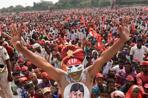 Nishad Vikas Sangha supporters during their Maharally for reservation, on Nov. 4, 2018. (Photograph: PTI)