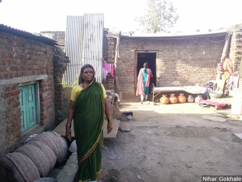 Sunanda Kamble was among the dalit women who, in 1989, occupied the <em>gairan</em> (grazing) land in Gharegaon village in the southeastern Maharashtra district of Osmanabad. She had heard from her relatives from the neighbouring Beed district that the occupation movement was picking up again.