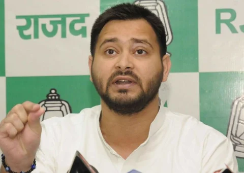 हार की बौखलाहट में NDA ने अररिया, दरभंगा के बाद अब भागलपुर में उपद्रव करवाया: तेजस्वी यादव