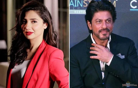 पाकिस्तान में भी चला शाहरुख़ का जादू, ‘रईस’ को देख दीवानी हुई माहिरा की माँ