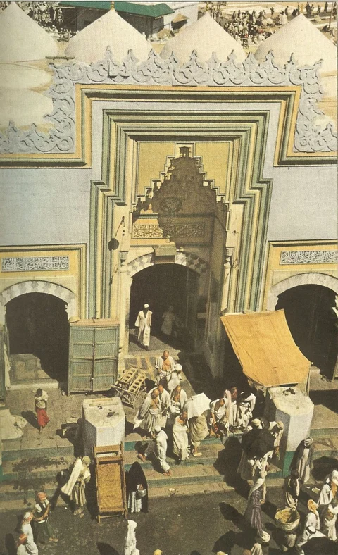 Revisit The 1953 Hajj Journey With 25 Fascinating Photos
