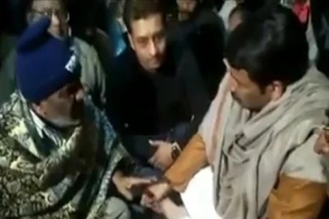 सुन लो नेताजी ! अंकित सक्सेना के पिता को इंसाफ चाहिए आपकी हिन्दू-मुस्लिम वाली नफरत नहीं