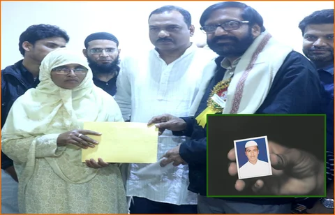 साहित्य अकादमी पाने वाले लेखक ने पेश की मिसाल, मॉब लिंचिंग के शिकार जुनैद की माँ को दी पुरस्कार की राशि