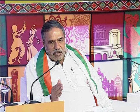 भारत ‘कालाधन’ रखने वालों का देश है यह भाजपा और PM मोदी ने पूरी दुनिया को बता दिया, ये देश पर कलंक है : आनंद शर्मा