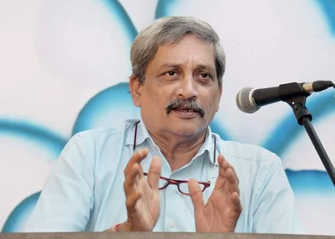 ‘बेरोजगारी’ के सवाल पर मनोहर पर्रीकर का शर्मनाक बयान, बोले- ‘युवा कामचोर है इसलिए उन्हें नौकरी नहीं मिलती’