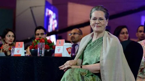 अब मुझे पूरा यक़ीन है कि जनता BJP को दोबारा सत्ता में नहीं आने देगी : सोनिया गाँधी