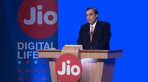 मुकेश अंबानी की JIO से देश को हुआ 685 करोड़ का नुकसान, संजय सिंह बोले- क्या अंबानी के हाथों देश गिरवी हो जायेगा