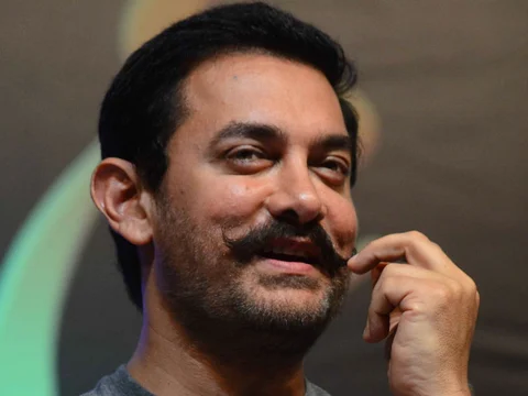 आमिर की देशभक्ति ने जीता करोड़ों हिंदुस्तानियों का दिल, महाराष्ट्र विधानसभा ने किया सलाम