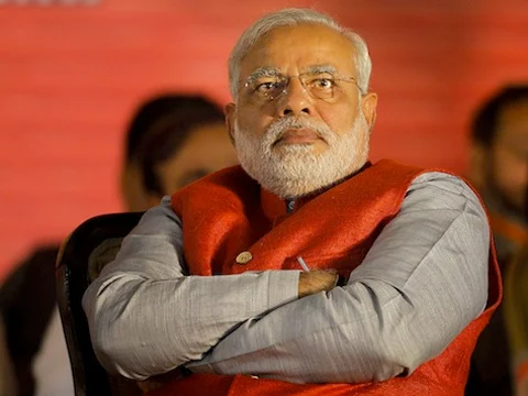 56 इंच सीने पर मजाक बना तो बीजेपी मुख्यमंत्री ने मोदी का सीना 100 इंच का किया