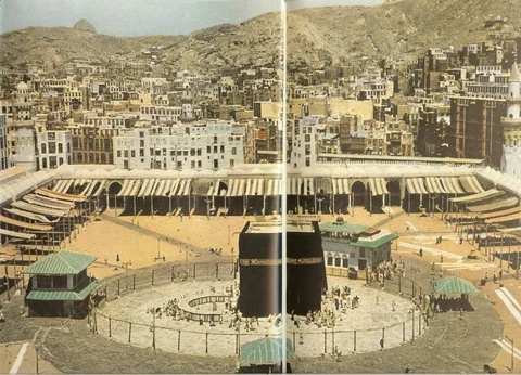 Revisit The 1953 Hajj Journey With 25 Fascinating Photos