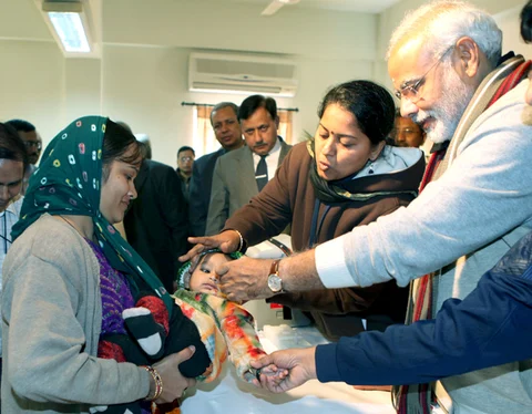 मोदी सरकार ने खुद माना जुमला है ‘मोदीकेयर योजना’, आवंटित बजट से दोगुना आएगा सिर्फ प्रीमियम का खर्च