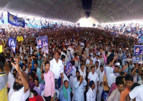 बहुजन समाज पार्टी के नीले रंग में रंगा पश्चिमी उत्तर प्रदेश