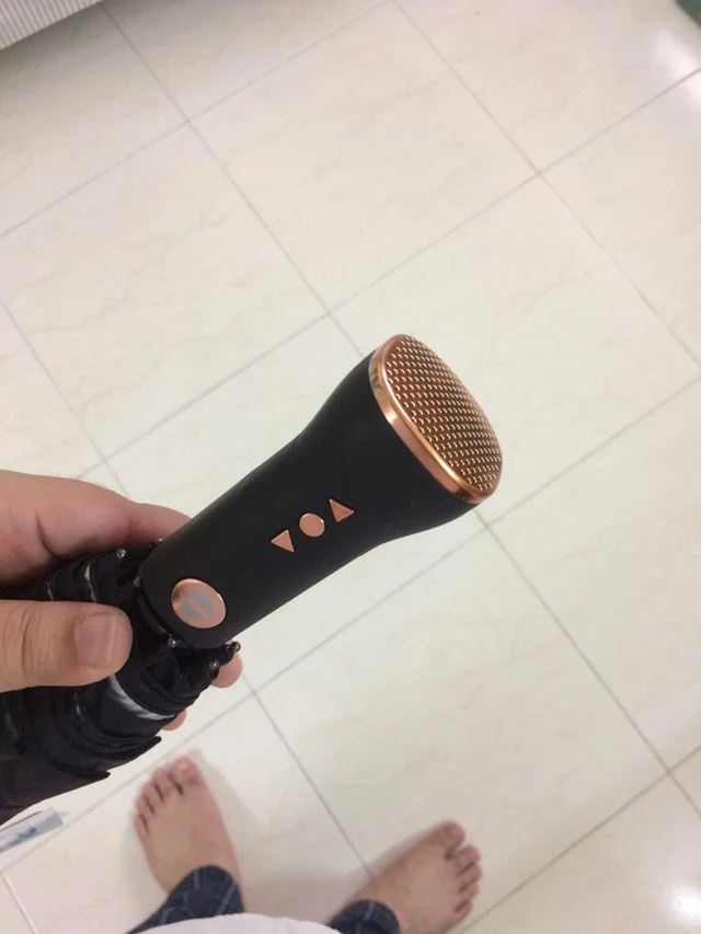Product Review: Enjoy a ‘Happy’ monsoon with Power Bank and Bluetooth umbrellas