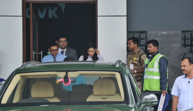 Akash Ambani, Shloka Mehta’s pick up ride at Mumbai airport is a Bentley worth Rs 4 Crore!