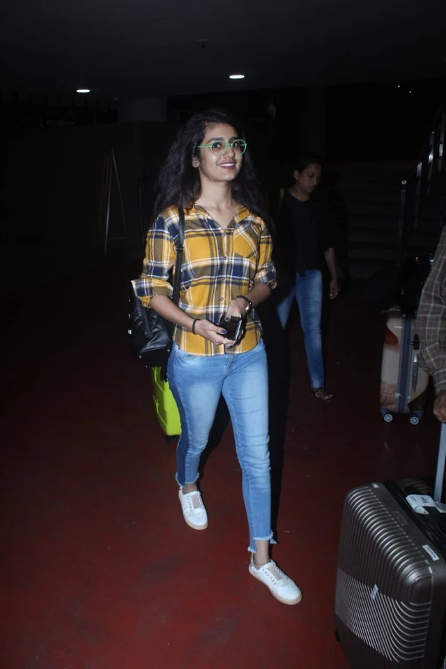Priya Varrier spotted by shutterbugs at Mumbai airport.