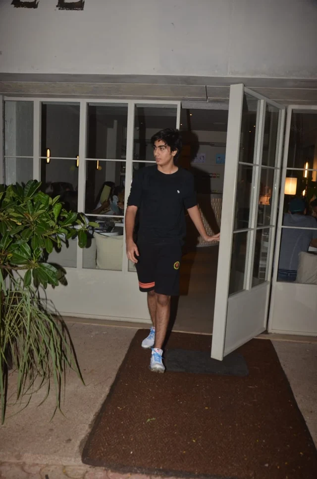 Arhaan with mommy Malaika at Sequel in Bandra.