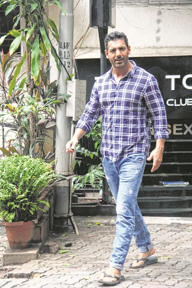Celebrity Fashion: John Abraham – I am not a brand baby