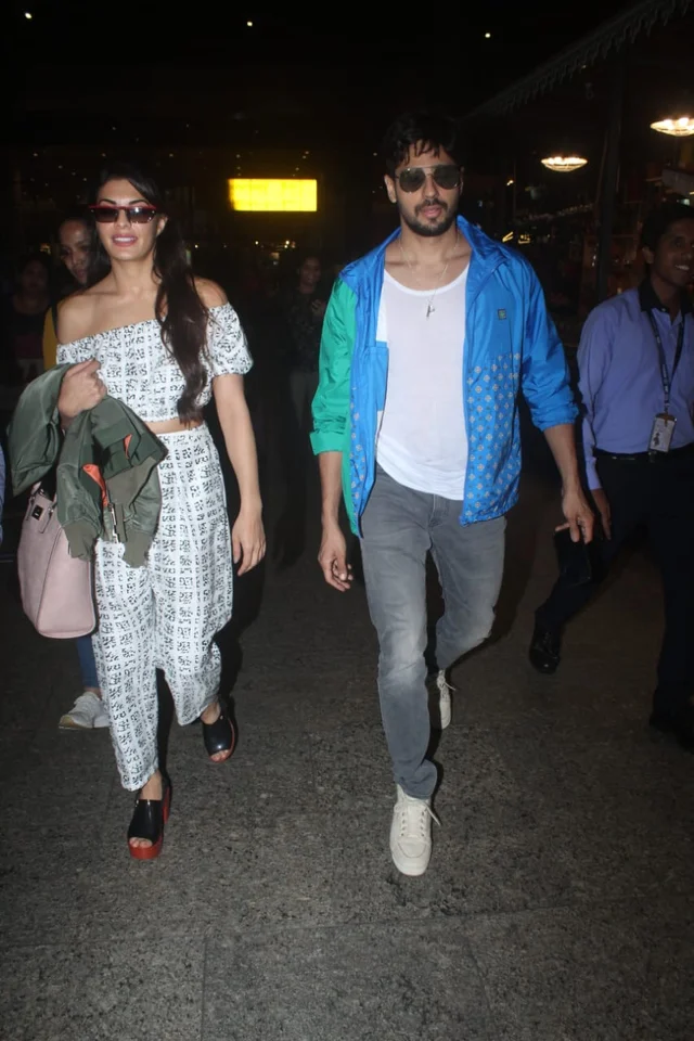 Sidharth Malhotra got Jacqueline's company while returning back to Mumbai.
