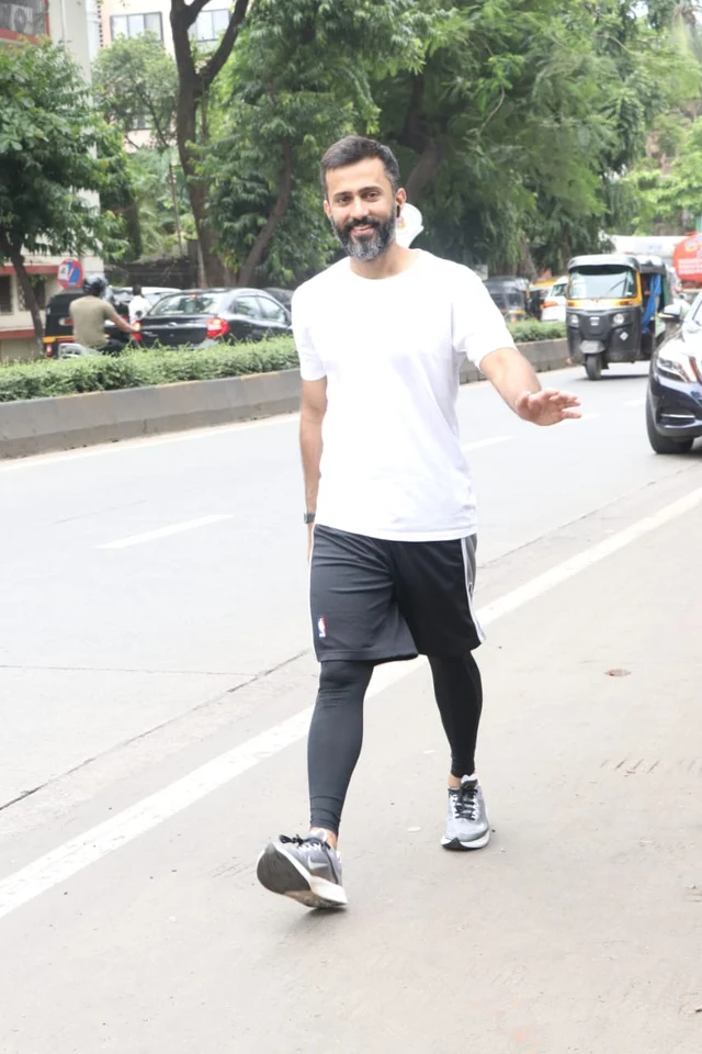 Anand Ahuja spotted in Juhu