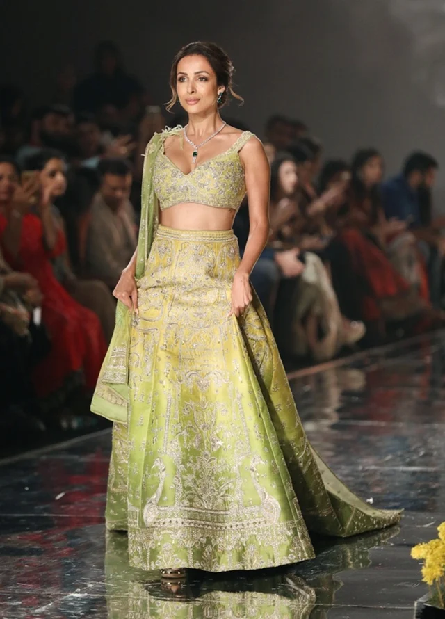 FDCI India Couture Week: Brides, get inspired
