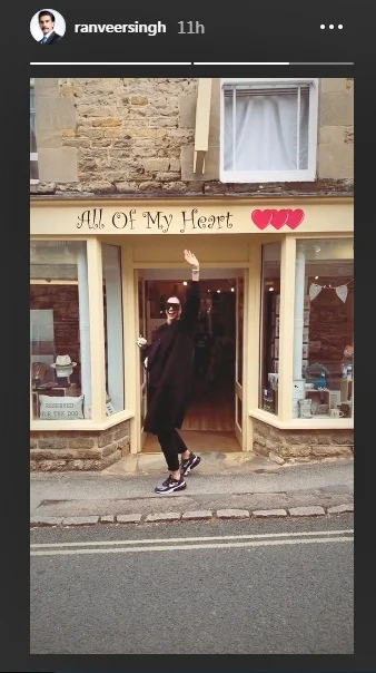 Deepika Padukone has all of Ranveer's heart in this cute boomerang video