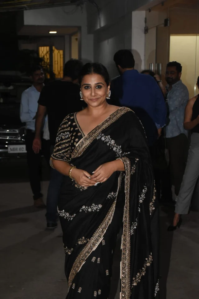 Vidya Balan was spotted at this special screening of Mission Mangal in a black elegant saree.