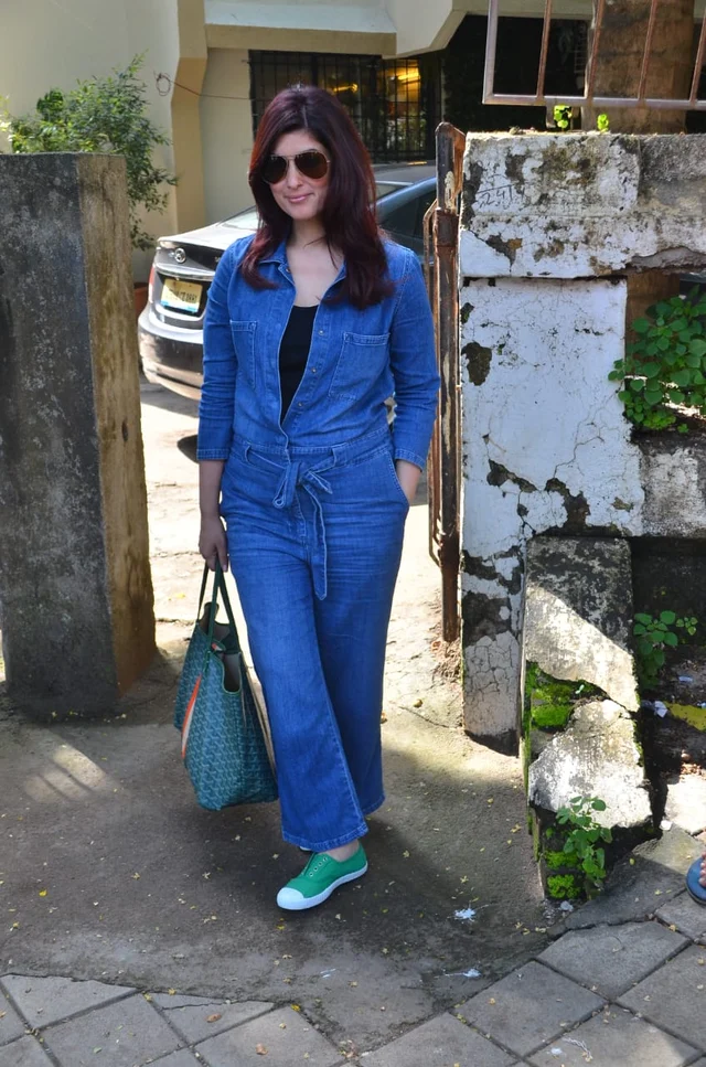 Twinkle Khanna spotted at Kromakay salon in Juhu