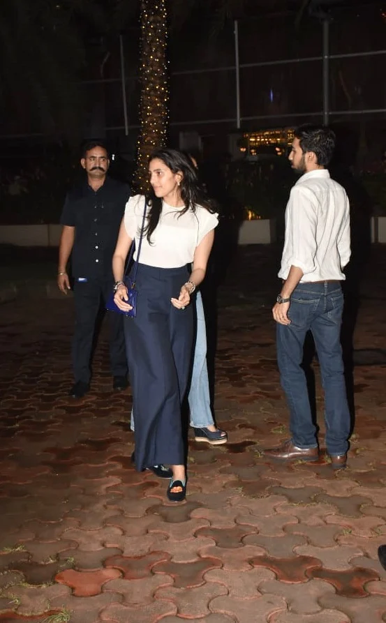 Shloka Mehta Ambani was clicked at Bandra Kurla complex.