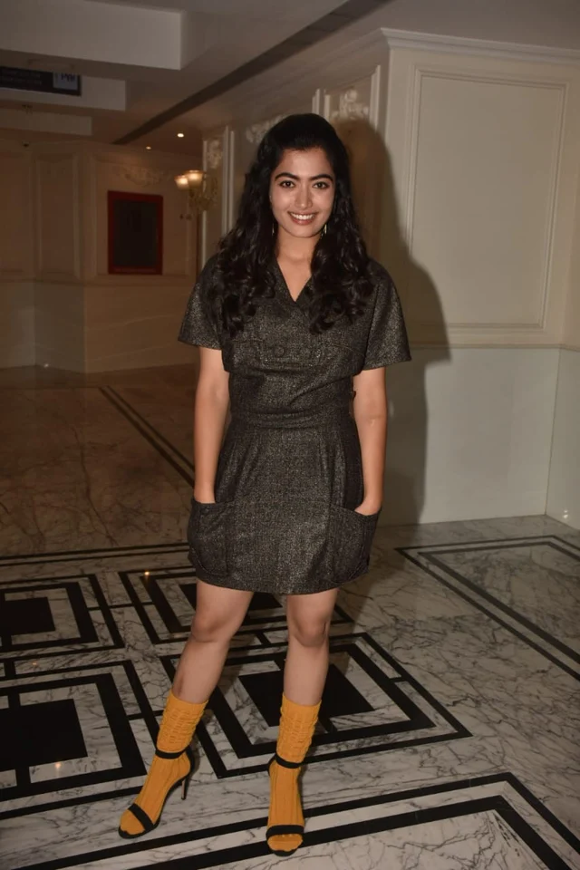 Vijay looked stylish in his super cool outfit and Rashmika was clicked in a pretty dress.