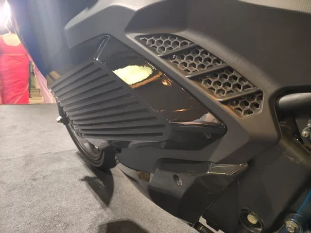 Evolet Hawk