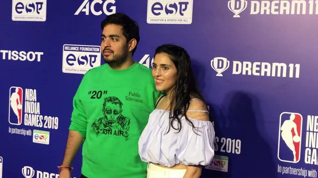 Akash Ambani with wife Shloka