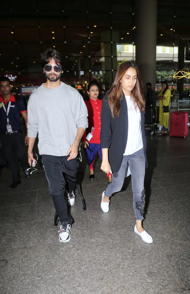 Shahid Kapoor and Mira Rajput at airport