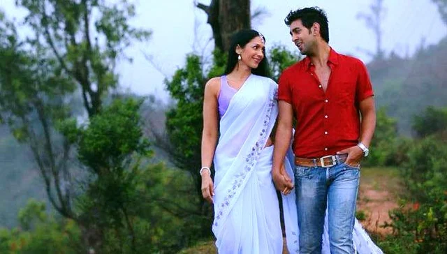 Film: janleva 555<br />Cast: Kalpana Pandit, Abrar Zahoor, Cliff Janke<br />Director: sandeep malani