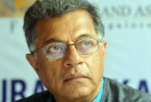 Bengal thespians fume at Karnad