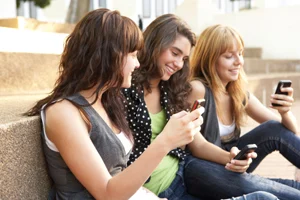 Mobiles will outnumber people by 2014
